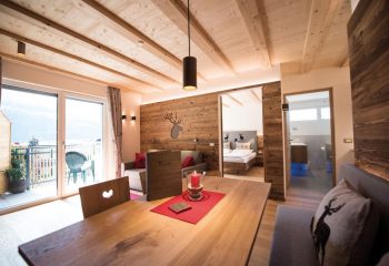 hotel-kranebitt-peintner-holzboden